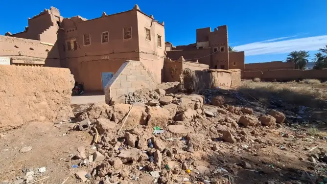 إهمال وتدنيس يطال مقابر تاريخية بورزازات وتحذيرات من استباحة حرمة الأموات خلف قصبة تاوريرت
