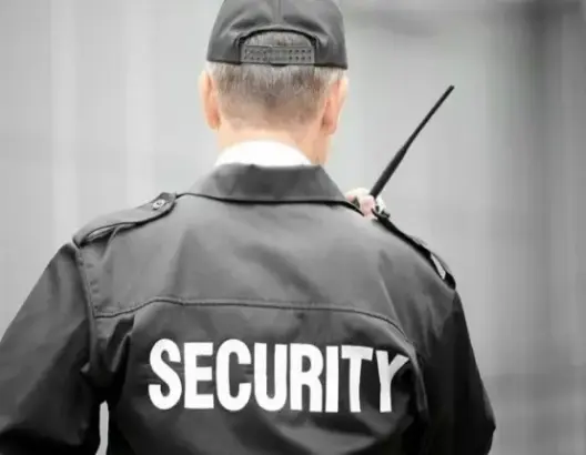 نقابة حراس الأمن بطاطا تعلن تضامنها مع حارس مطرود وتلوّح بالتصعيد