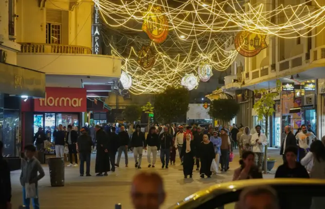 “صفقات المناسبات” تضع رؤساء جماعات بالبيضاء في مرمى الاتهام بـ”هدر المال العام”
