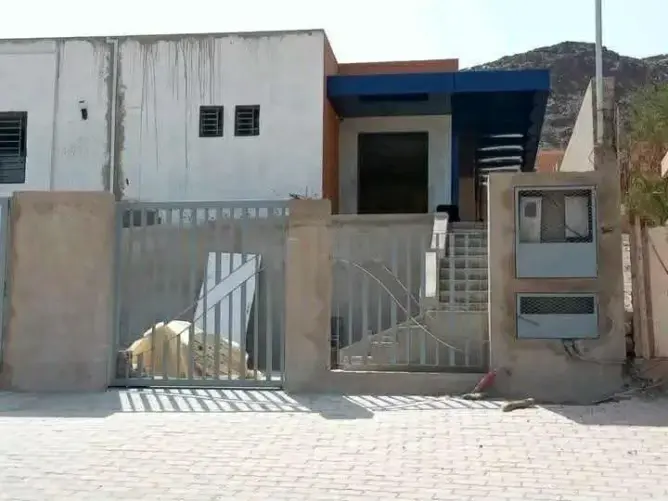 بعد وفاة سيدة وجنينها.. استياء واسع من تعثر أشغال مركز صحي بتمنارت نواحي طاطا