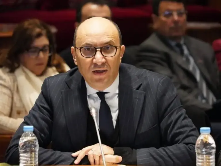 حسن طارق في الحكومة.. حين يتحول أستاذ العلوم السياسية من تشخيص الأزمات إلى تدبيرها
