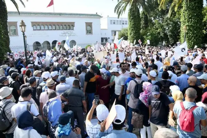 ملف “الأساتذة المبرزين” يفجر غضب النقابات.. وإضرابات وطنية تهدد استقرار الأقسام التحضيرية