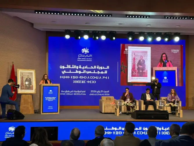“البام” يطالب الحكومة بتعويض متضرري الفيضانات ويدعو لتدخل عاجل لإغاثة القصر الكبير