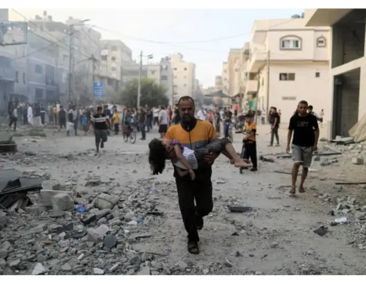 مجزرة “الخيام”.. استشهاد 18 فلسطينيا بينهم 4 أطفال في قصف إسرائيلي استهدف غزة وخان يونس