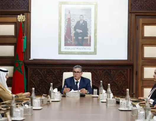 أخنوش يؤكد تسريع تنزيل “عرض المغرب” للهيدروجين الأخضر خلال استقبال مستثمرين وطنيين ودوليين