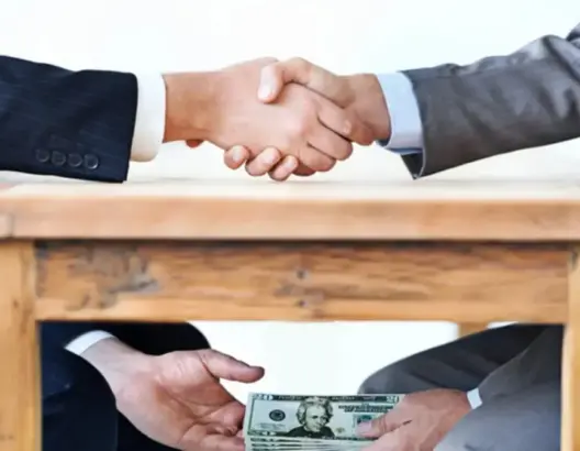“ترانسبارنسي” تفضح ازدواجية المعايير: دول غنية تدعي النزاهة وتغسل أموال الفاسدين