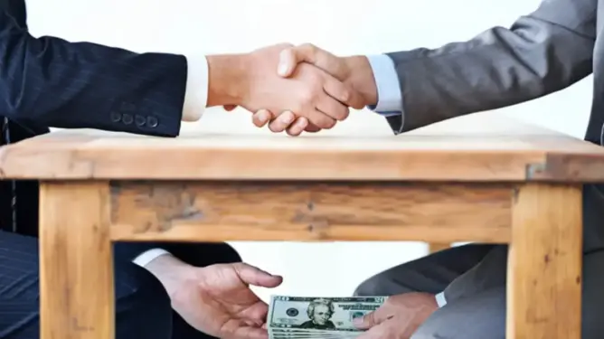 “ترانسبارنسي” تفضح ازدواجية المعايير: دول غنية تدعي النزاهة وتغسل أموال الفاسدين