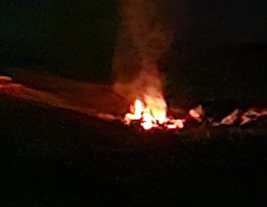 الجيش الجزائري يستفز ساكنة قصر إيش صباحًا ويشعل النار على الحدود ليلًا