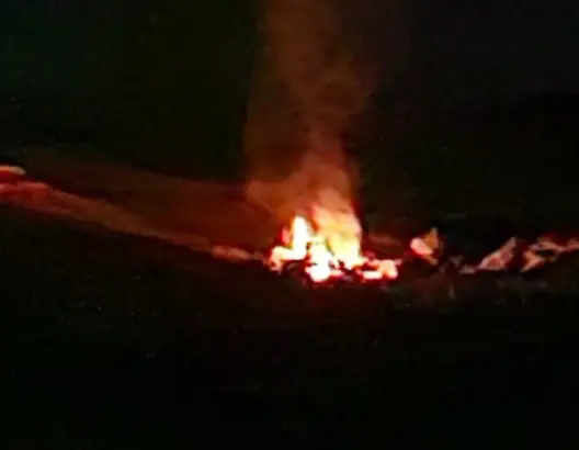 الجيش الجزائري يستفز ساكنة قصر إيش صباحًا ويشعل النار على الحدود ليلًا