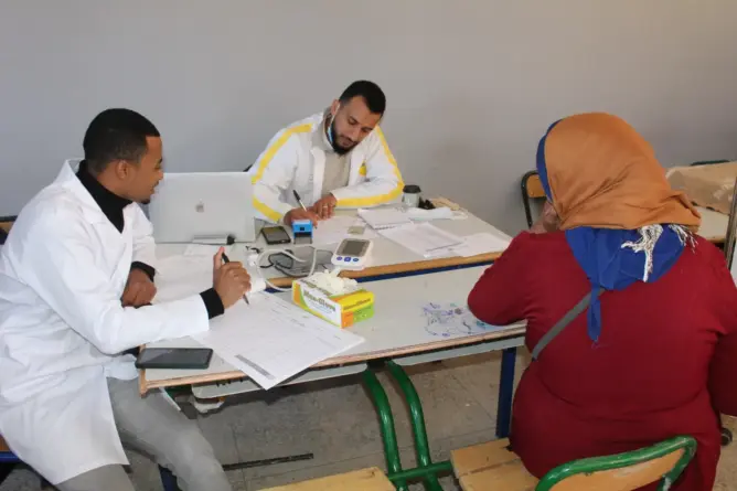 قافلة طبية تقدم أكثر من 4200 خدمة صحية لساكنة تلوات ضواحي ورزازات