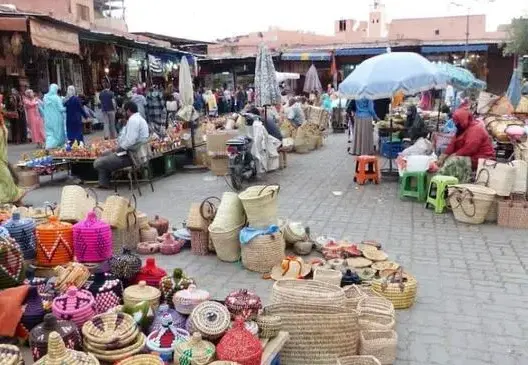 السكوري: 36% من نشيطي المغرب في “القطاع غير المهيكل” وتعبئة 15 مليار درهم للإدماج