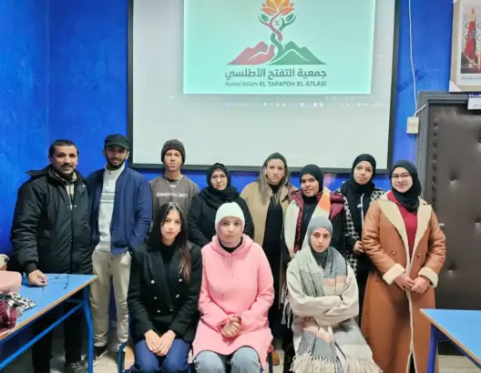 تشكيليون شباب يؤسسون جمعية التفتح الأطلسي بخنيفرة