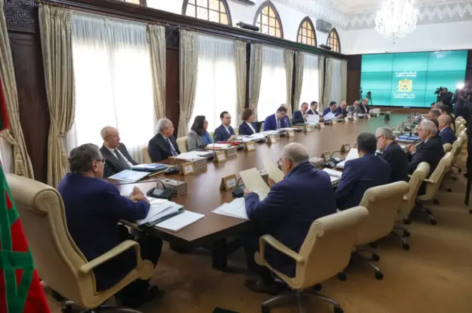 الحكومة تصادق على قانون مجلس الصحافة تجاوبا مع ملاحظات المحكمة الدستورية