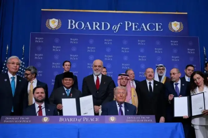 ترامب يفتتح “مجلس السلام” بـ 10 مليارات دولار لإعمار غزة والمغرب مستعد لنشر قوات أمنية