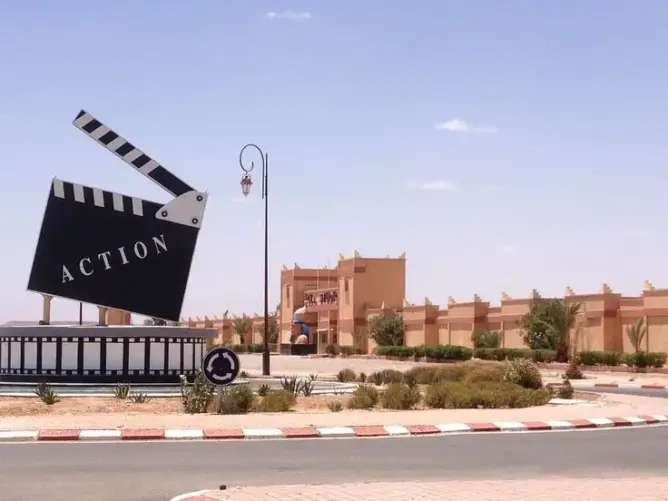 تأخر مشروع “هوليوود إفريقيا”: برلماني يطالب بالكشف عن مصير مدينة الإنتاج السينمائي