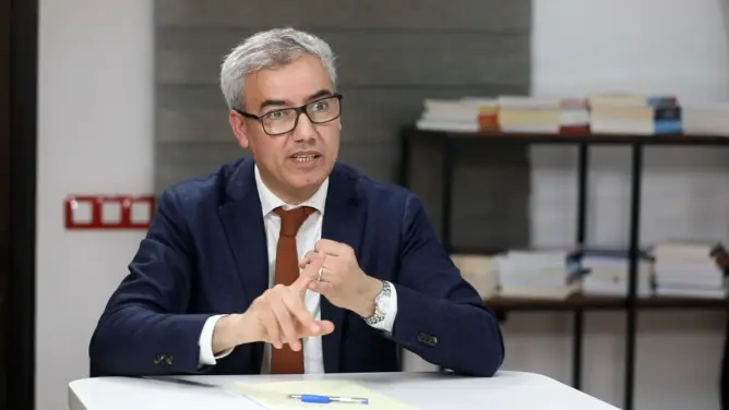 أحمد نور الدين: حرب أوكرانيا “فخ جيوسياسي” لاستنزاف روسيا وتحجيم الطموح الصيني