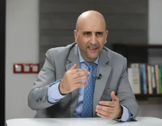 الصديقي: تحييد إيران يخدم أطماع إسرائيل التوسعية.. والقواعد الأمريكية لم توفر الأمان للخليج