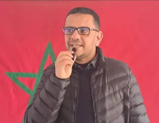 شاب يزاحم “شيوخ السياسة” على مقعد برلماني في تشريعيات 2026 بالناظور