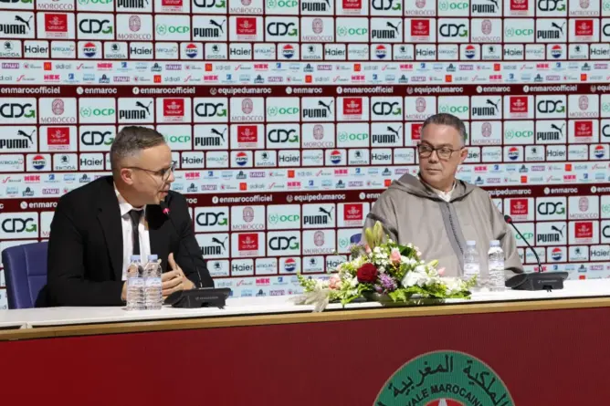 مغاربة لـ“العمق”: تعيين وهبي مرحلة جديدة للمنتخب.. والآمال معقودة لمواصلة الإنجازات