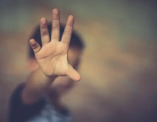تحركات مشبوهة وقصص استدراج مرعبة.. وقائع “اختطاف غامضة” تثير رعب أسر مغربية