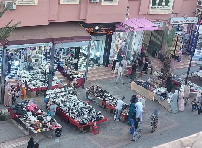 بالمركب التجاري “برج الياقوت” قرب ساحة الموحدين بمدينة ورزازات