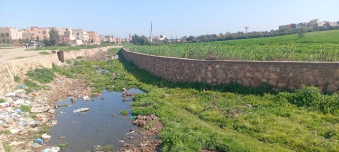 جمعية تطالب بإنقاذ "واد بوشان" بابن جرير من التلوث