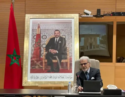 الجواهري يرمي بكرة الارتفاع السريع لأسعار المحروقات لمجلس المنافسة ويؤكد ضرورة التتبع المستمر