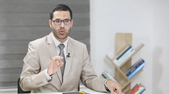 خالد يايموت: مشاركة المغاربة في انتخابات 2026 لن تتعدى 30% والعزوف سيكون “صادما”