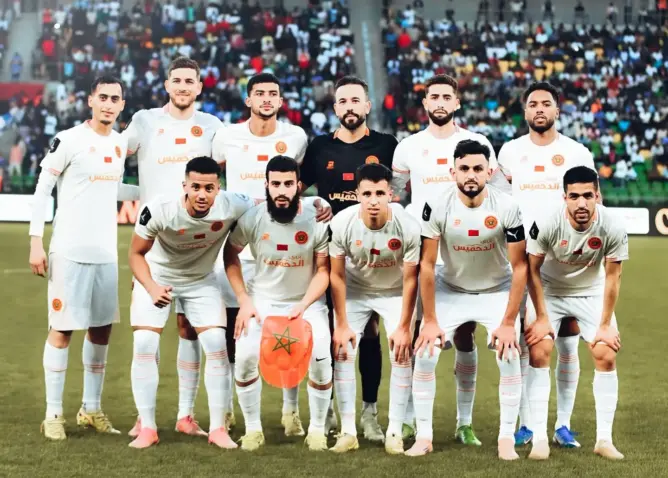 لبحيري والموساوي لـ”العمق”: الكرة المغربية أكبر مستفيد من نصف نهائي العصبة