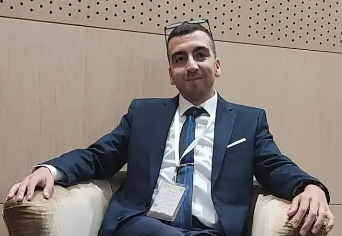 برلمانيون بلا مسار…