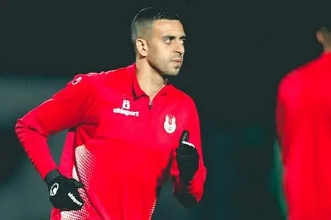 قاضي التحقيق يأمر بإيداع لاعب الوداد السابق رضى الهجهوج سجن عكاشة بالبيضاء