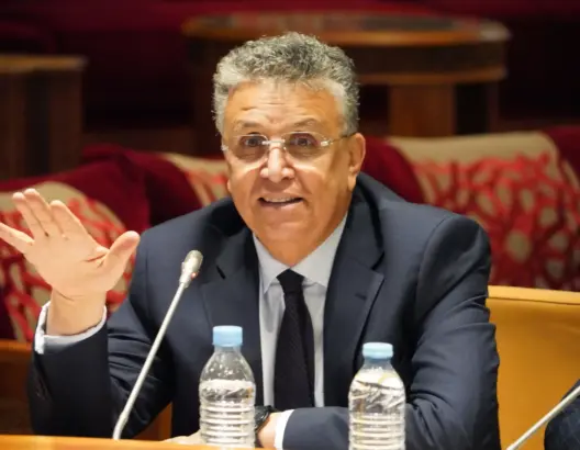 وهبي يحذر من تأثير الأخبار الزائفة على الانتخابات ويدعو لمراجعة قانون الصحافة لحماية الديمقراطية