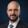 رسالة مفتوحة إلى نائب رئيس المجلس الجماعي بتيفلت: بأي حق تتهم المرحوم آيت إيدر بالعمالة؟