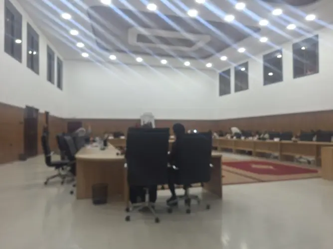 “خروقات” مسطرية ونقطة نظام يشعلان التوتر بالدورة الاستثنائية لمجلس جماعة ورزازات