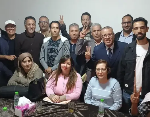 اتهامات بـ”التحكم” و”الانحراف”.. تيار معارض يفتح النار على قيادة الحزب الاشتراكي الموحد