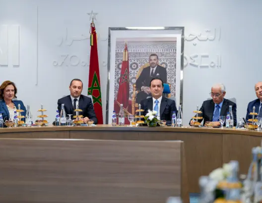 قيادة الأحرار تدافع عن تدخلات حكومة أخنوش لحماية القدرة الشرائية للمواطنين
