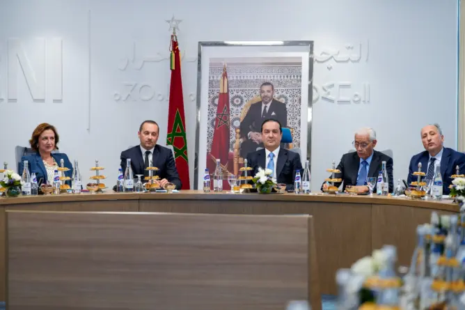 قيادة الأحرار تدافع عن تدخلات حكومة أخنوش لحماية القدرة الشرائية للمواطنين