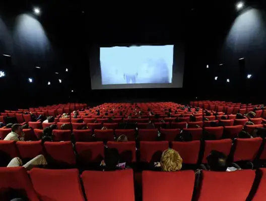 الطالب: علاقة السينما العربية بالتاريخ محكومة بـ“عقدة وجودية” وتوظيف للسلطة