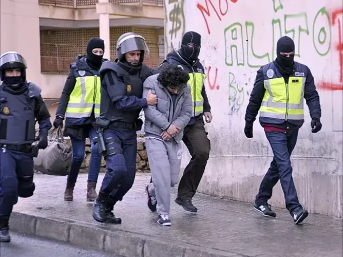 مليلية: توقيف 6 أشخاص في عملية واسعة ضد "الإرهاب الجهادي"
