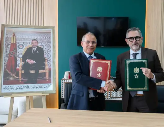 اتفاقية شراكة بين “ستيلانتيس” والقرض الفلاحي لإطلاق تمويل مبتكر لتنقل فلاحي كهربائي بالمغرب