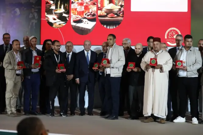 معرض الفلاحة.. الجودة والابتكار يتوجان 8 تعاونيات ومجموعات بـ”جائزة التميز” (فيديو)