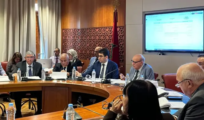 بنسعيد: المجلس الوطني “ليس حكومة للصحافيين”.. والمعارضة ترفض “الوصاية والتحكم”