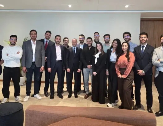 تأجيل المباريات ورفع المناصب إلى 2000.. اتفاق بين التهراوي والأطباء الداخليين يطوي ملفات عالقة