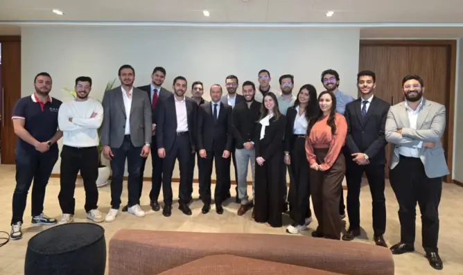تأجيل المباريات ورفع المناصب إلى 2000.. اتفاق بين التهراوي والأطباء الداخليين يطوي ملفات عالقة
