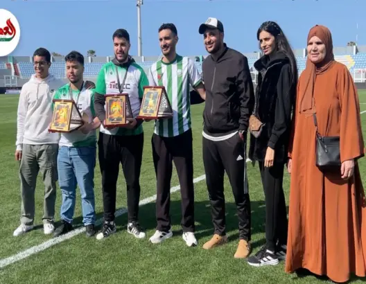تكريم أبطال الدفاع الجديدي بعد إنجاز وطني في الألعاب الإلكترونية