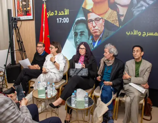 رواق هيئة الرباط بـ “SIEL” يتحول إلى خشبة لمساءلة صورة المحامي في الدراما المغربية