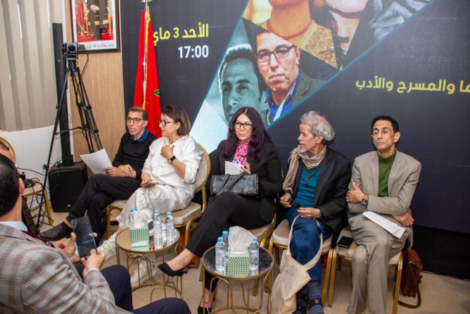 رواق هيئة الرباط بـ “SIEL” يتحول إلى خشبة لمساءلة صورة المحامي في الدراما المغربية