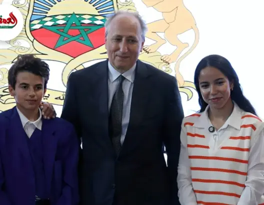 مناظرة أدبية في الرواق التعليمي بمعرض الكتاب