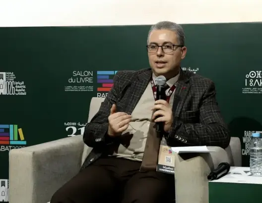 المرابط يشدد على المصداقية والمصادر الرسمية كشرط لضمان صحة المعلومة