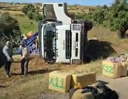 حادثة سير بآسفي تكشف مخططا لتهريب 5 أطنان من “الشيرا” بمنطقة “خط أزكان”